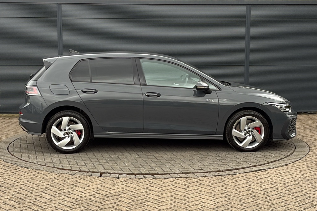 Volkswagen Golf 1.5 Tsi 272 Gte Ehybrid Dsg 0 Ps Grey #4