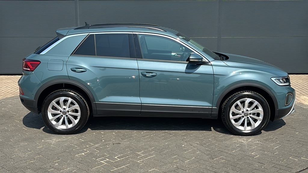 Volkswagen T-Roc 1.5 Tsi Match Dsg 150 Ps Blue #4