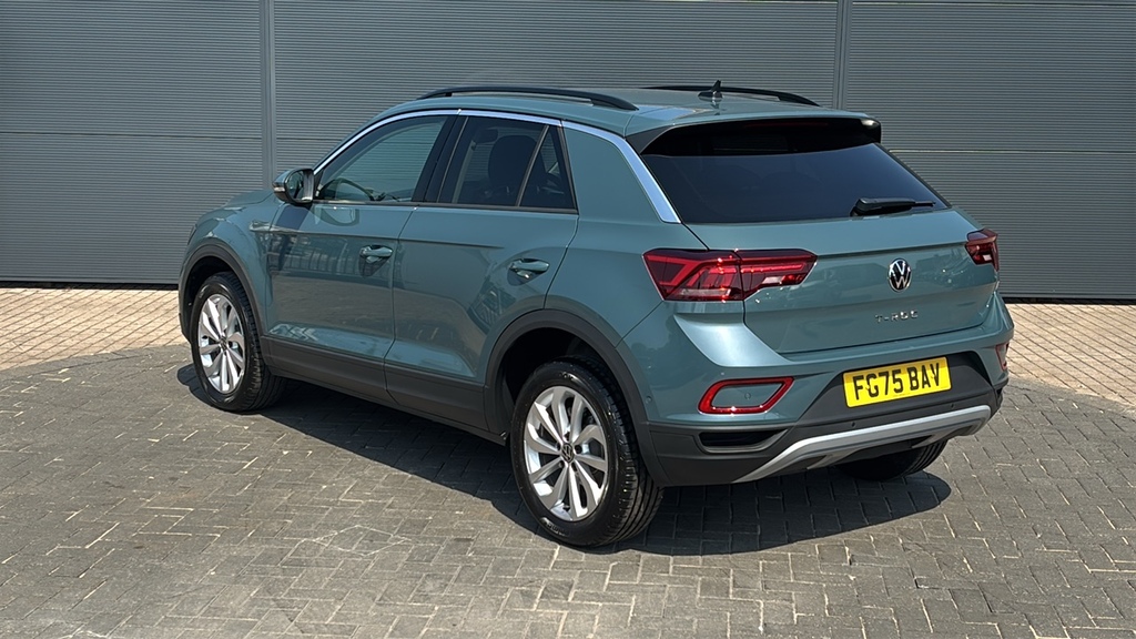 Volkswagen T-Roc 1.5 Tsi Match Dsg 150 Ps Blue #3
