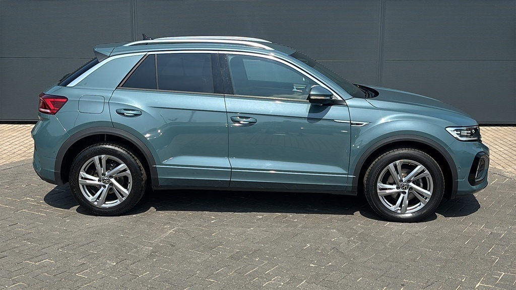 Volkswagen T-Roc 1.5 Tsi R-line 150 Ps Blue #4