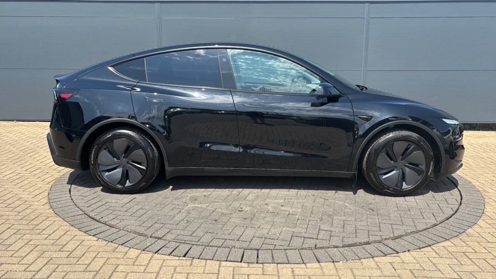 Tesla Model Y Long Range Rwd 295 Ps Black #4