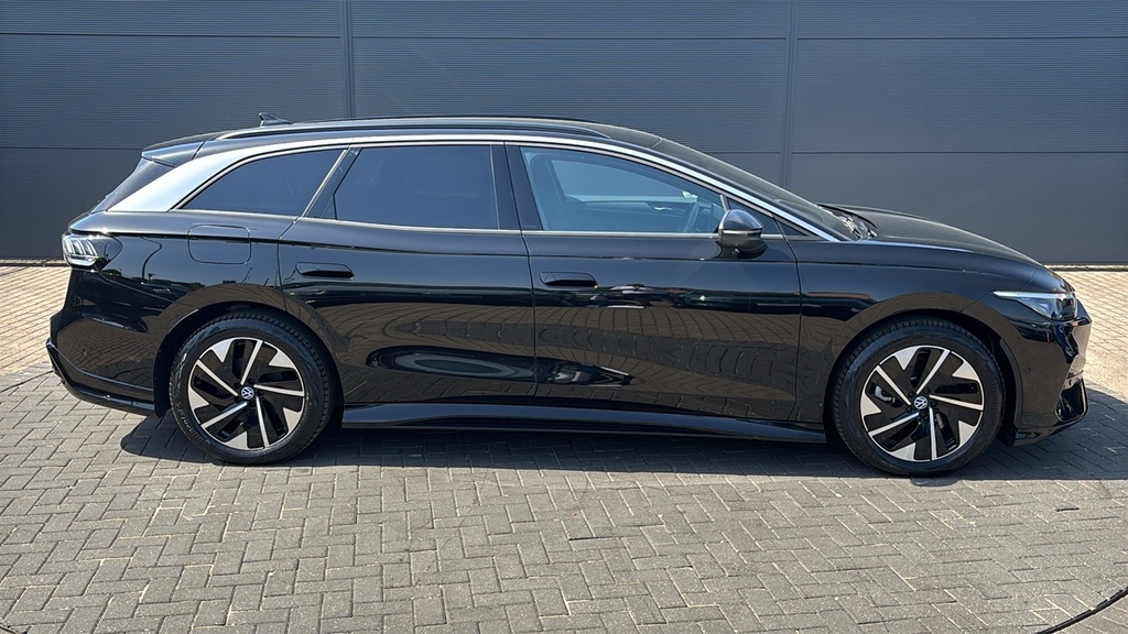 Volkswagen ID.7 210Kw Match Pro Plus 77Kwh 286 Ps Black #4
