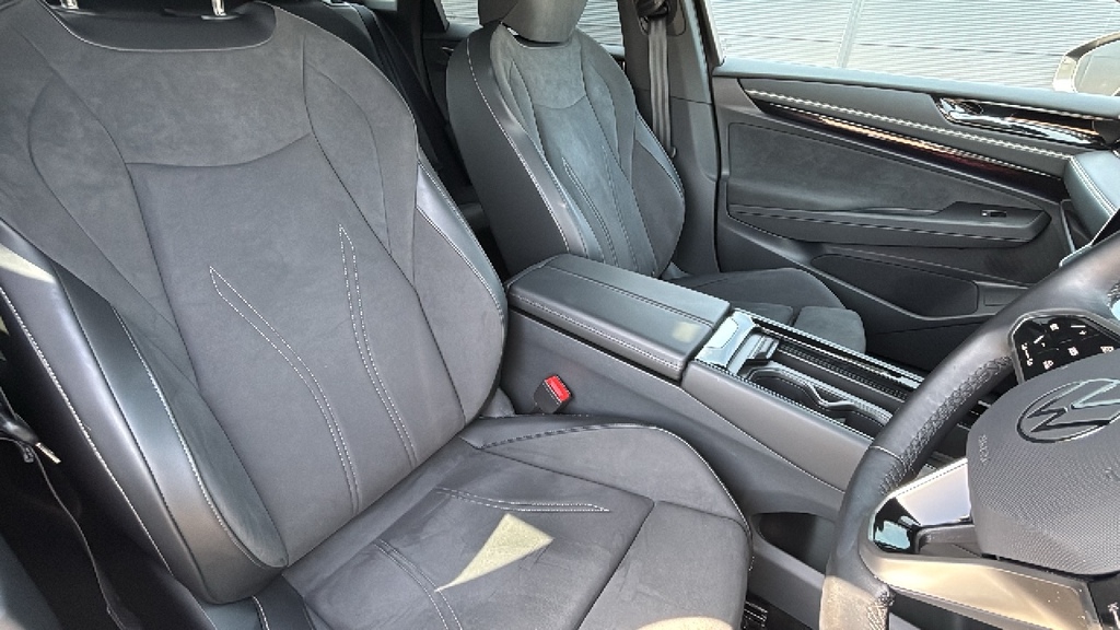 Volkswagen ID.7 250Kw 4Motion Gtx Plus 86Kwh Grey #13