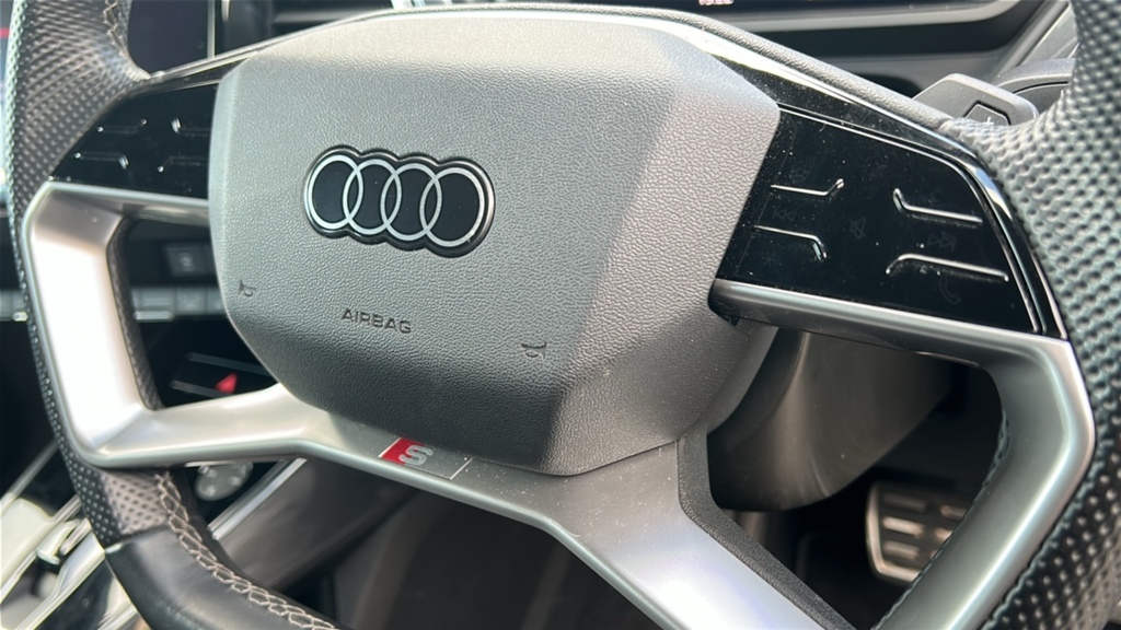 Audi Q4 E Tron 220Kw 50 Quattro 82.77Kwh Edition 1 2024 Blue #17