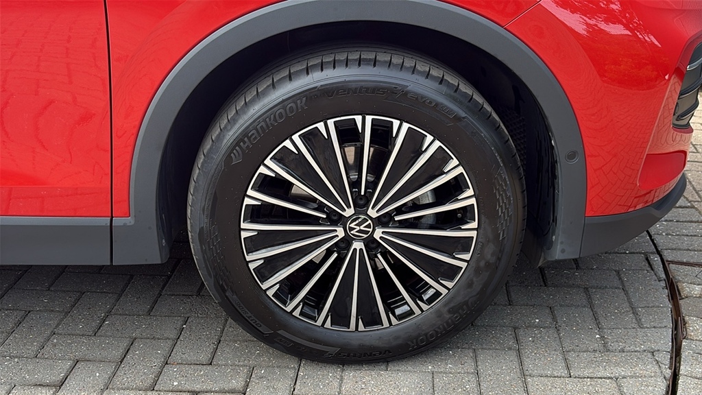Volkswagen Tiguan 1.5 Etsi 150 Match Dsg 0 Ps Red #5
