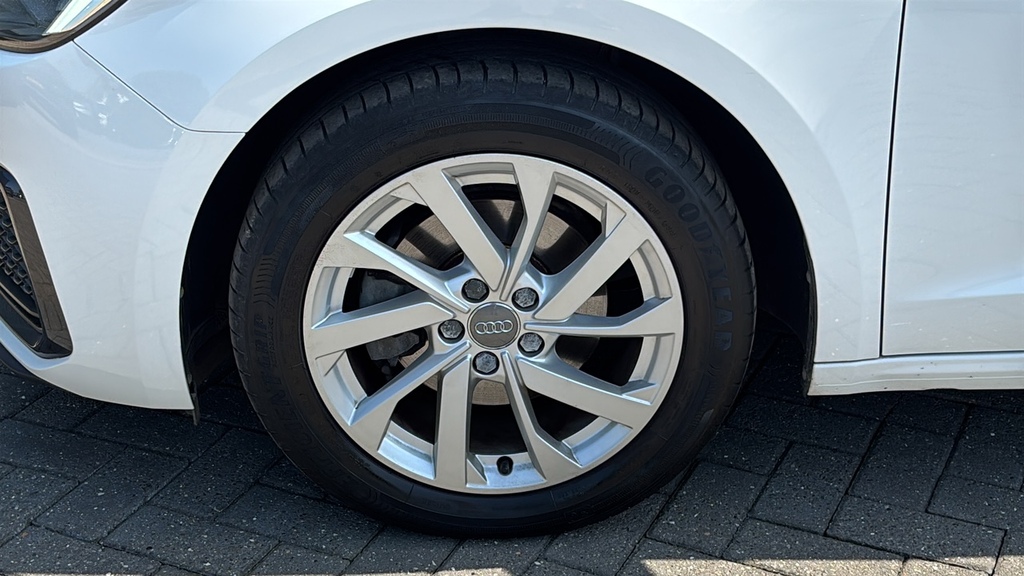 Audi A1 30 Tfsi Sport Tech Pack 116 Ps FN70HZK White #5