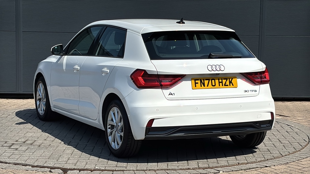 Audi A1 30 Tfsi Sport Tech Pack 116 Ps FN70HZK White #3