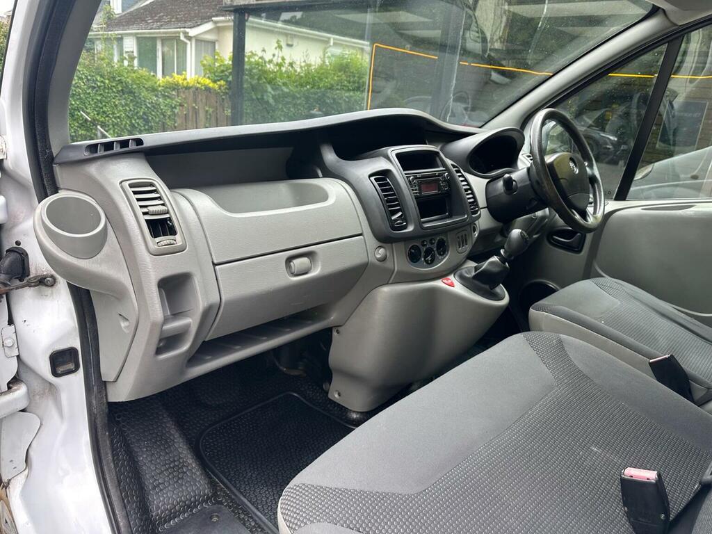Vauxhall Vivaro 2.0 2900 Cdti Sportive Silver #20