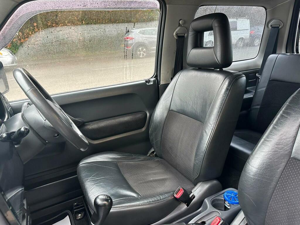 Suzuki Jimny  Black #11