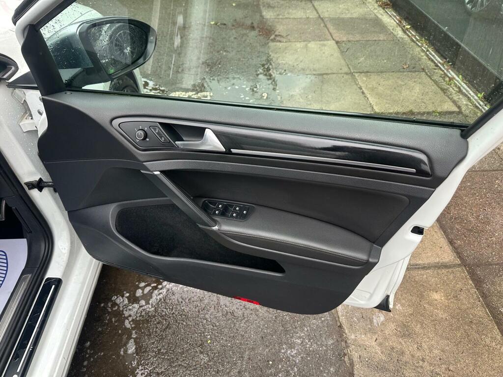 Volkswagen Golf Hatchback 1.2 Tsi Bluemotion Tech S Euro 6 Ss 5 Silver #23