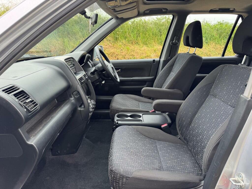 Honda Cr-V I-vtec Executive 5-Door Silver #17