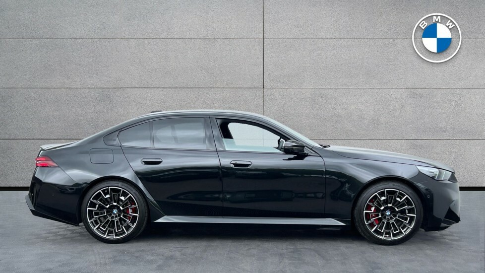 BMW M5 M5 Saloon HK74NLN Black #6