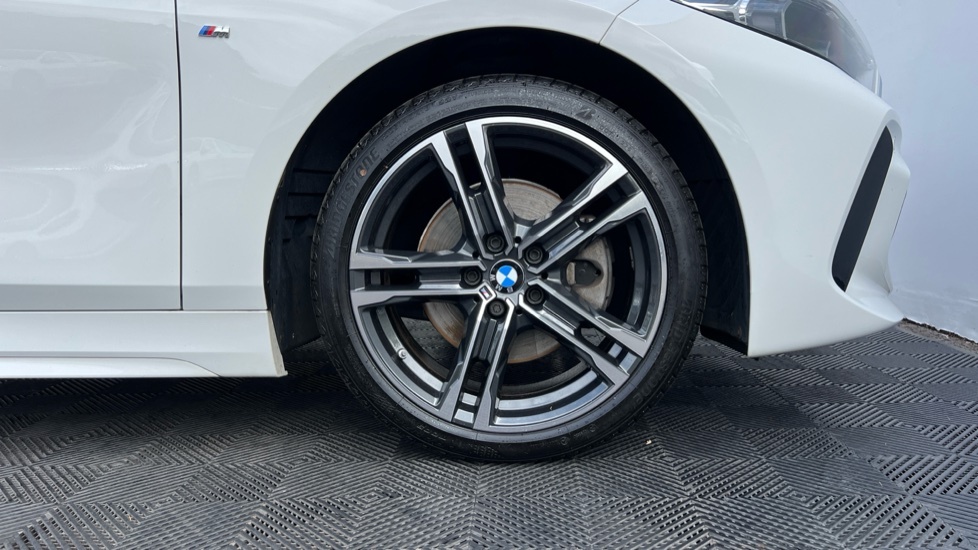BMW 1 Series 2.0 118D M Sport Lcp Hatchback Grey #28
