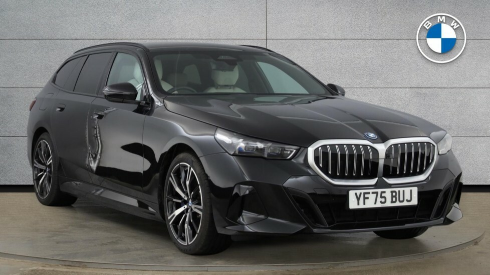 BMW 5 Series 530E M Sport Touring Black