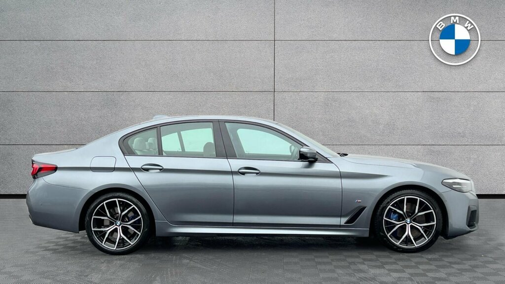 BMW 5 Series 530D Xdrive M Sport Saloon HX70OBG #6
