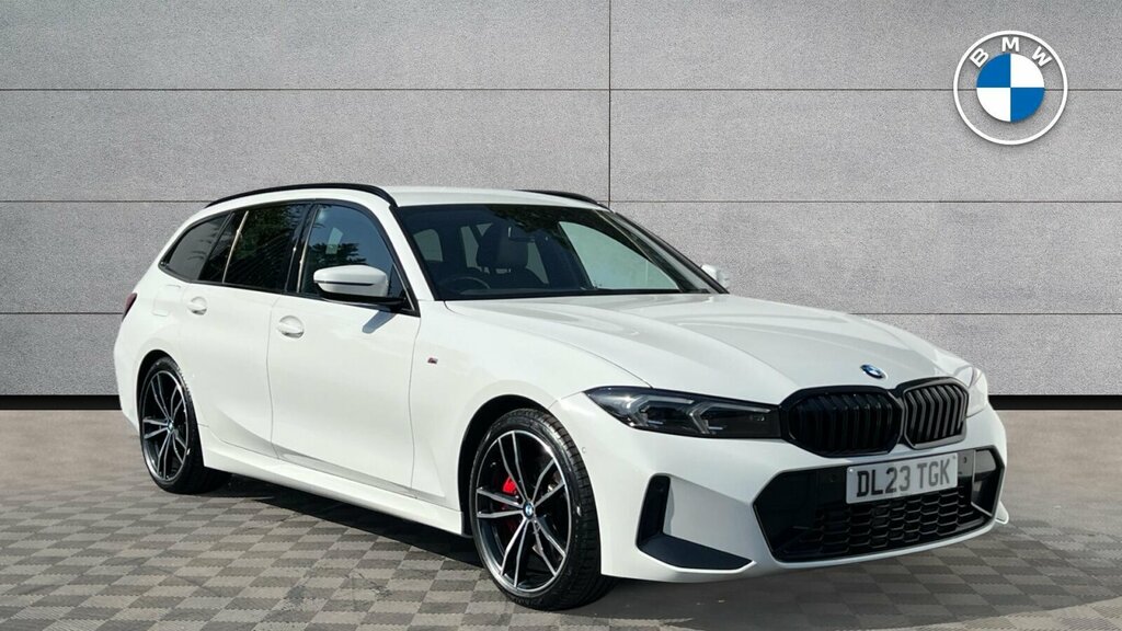 BMW 3 Series 320I M Sport Touring DL23TGK White #2