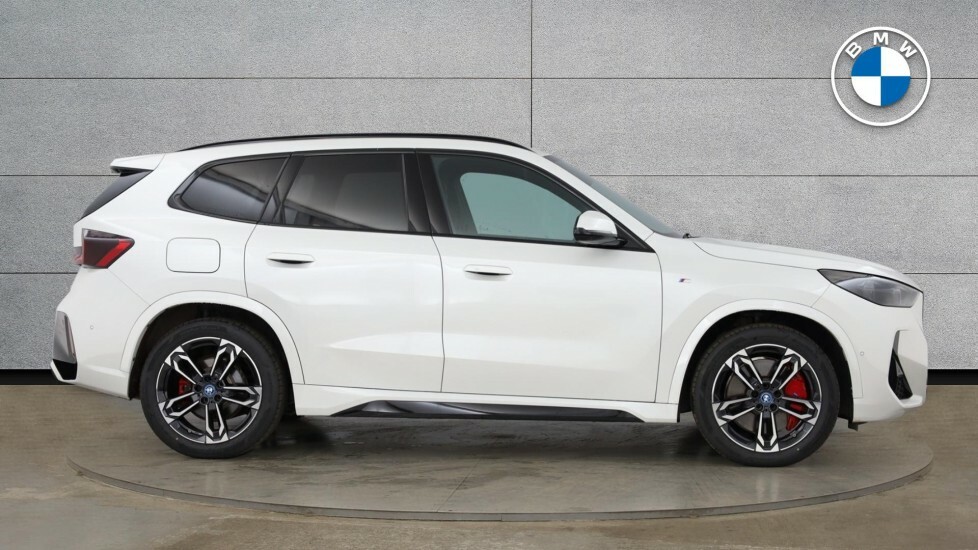 BMW iX1 Ix1 Edrive20 M Sport White #5