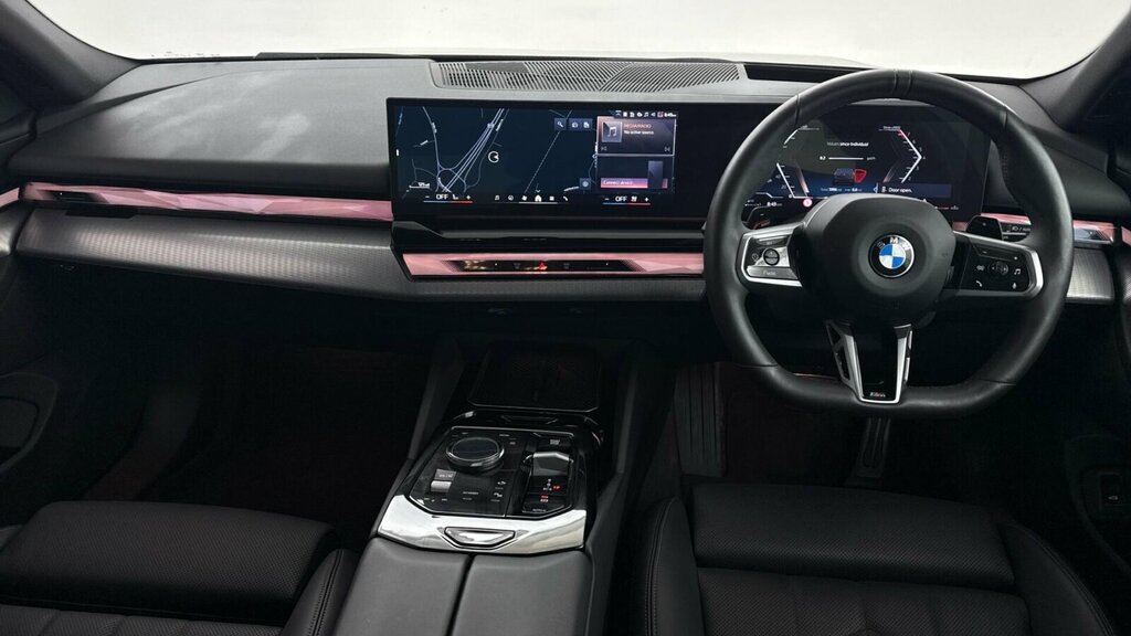 BMW 5 Series Saloon Black #8