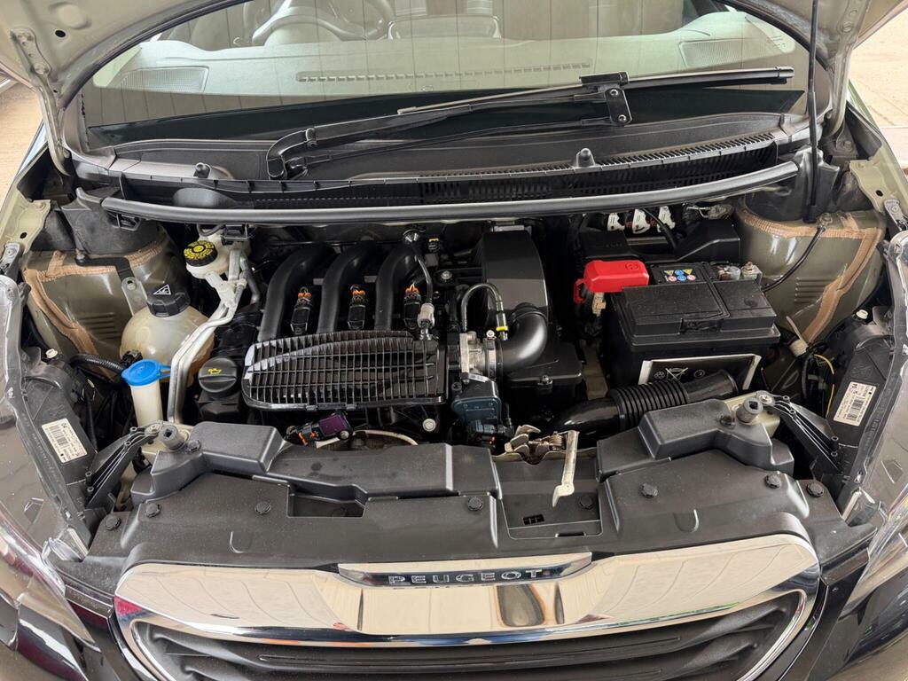 Peugeot 108 1.2 Puretech Allure Euro 6 Black #6