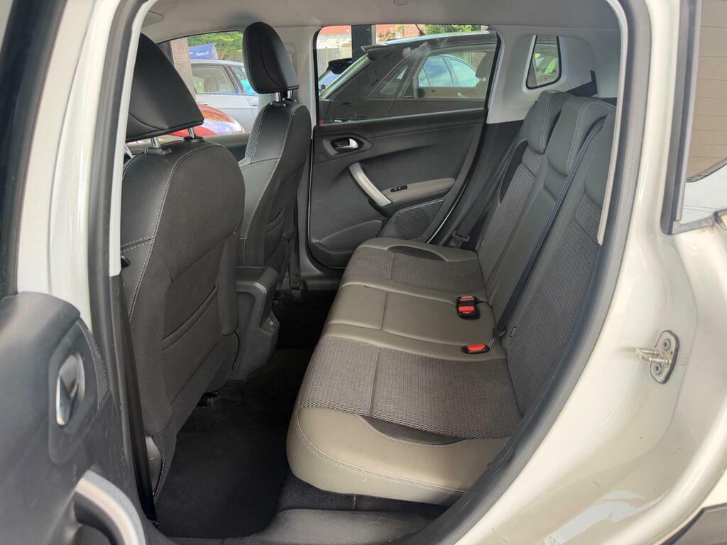 Peugeot 2008 1.2 Puretech Allure Grey #18