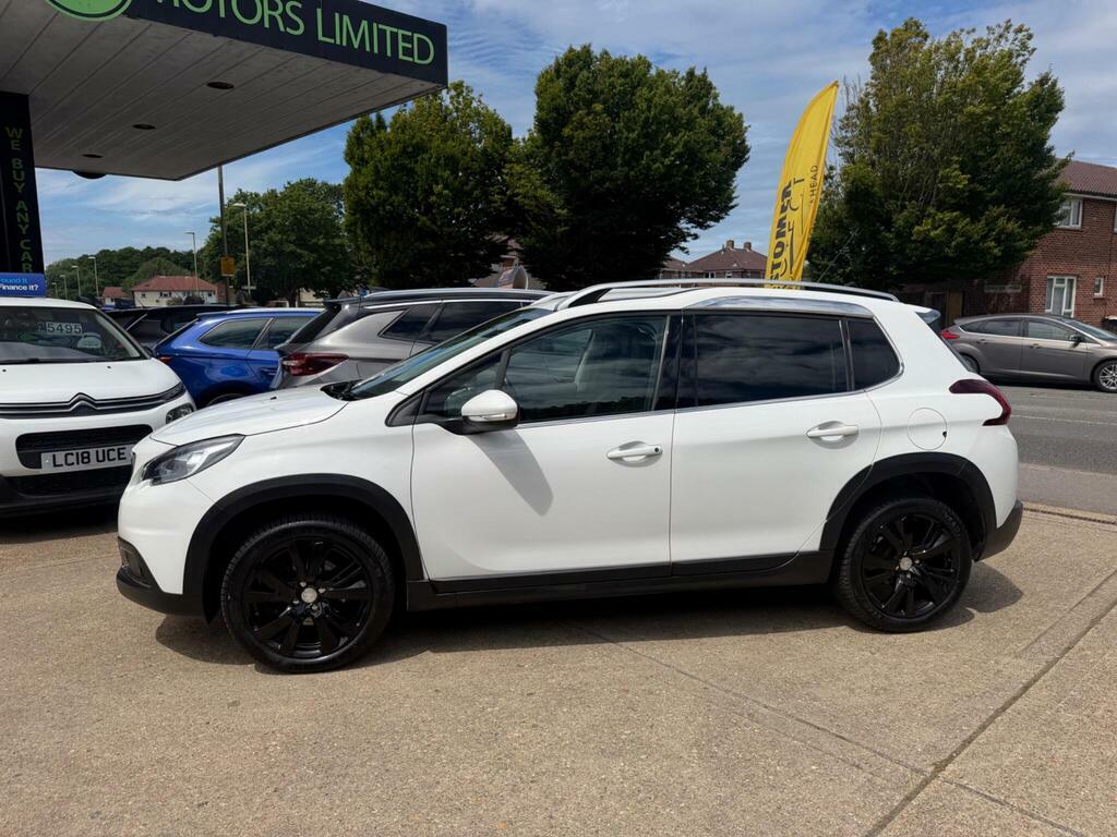 Peugeot 2008 1.2 Puretech Allure Eat Euro 6 S S White #3