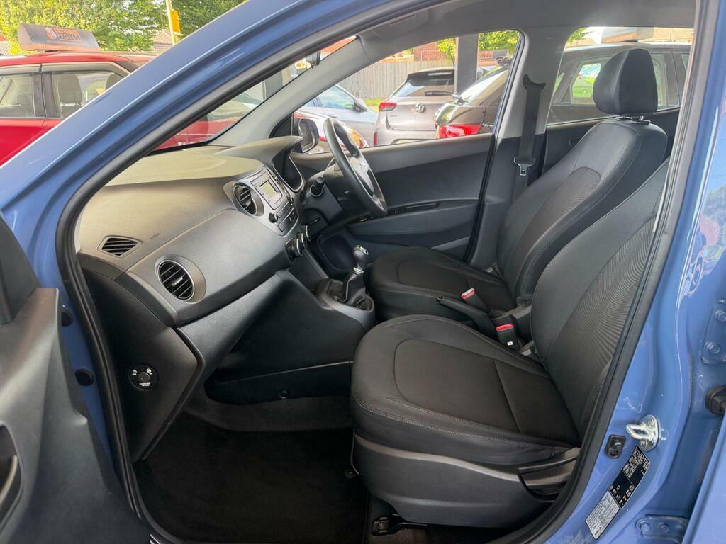 Hyundai I10 1.2L Premium Se White #17