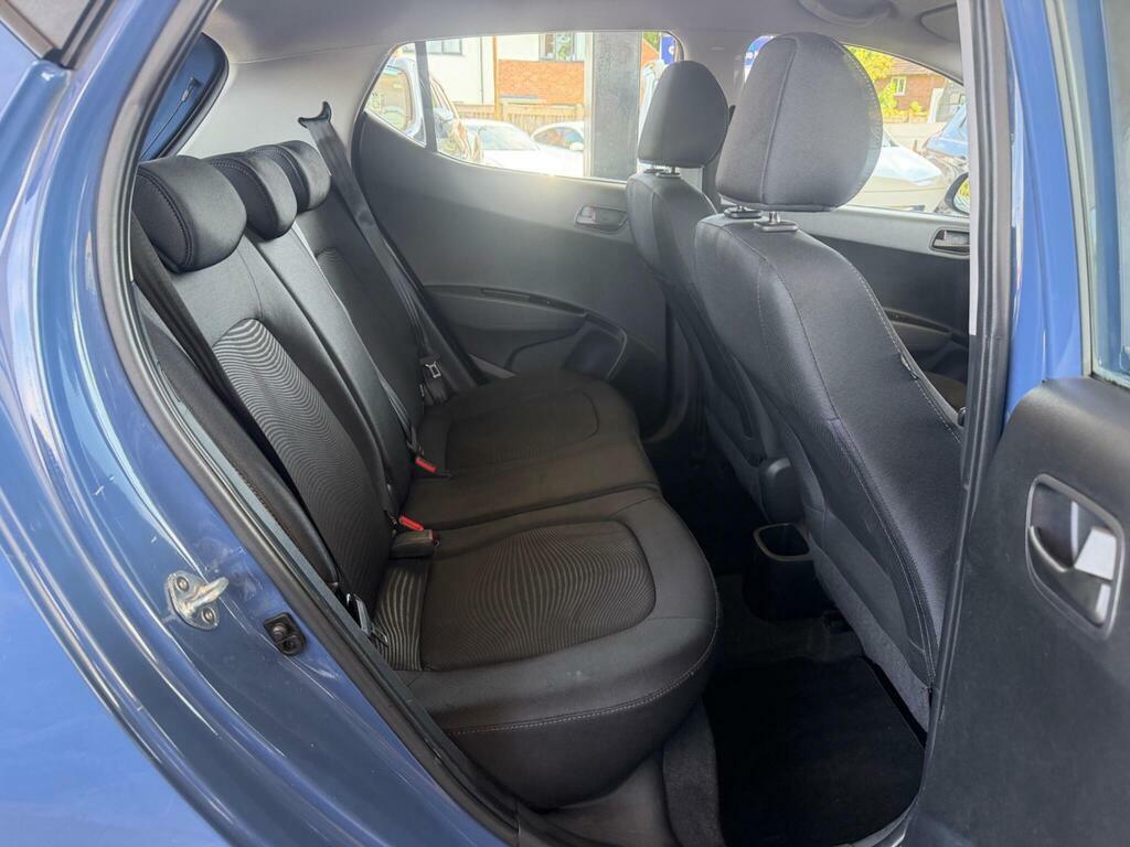 Hyundai I10 1.2L Premium Se White #19