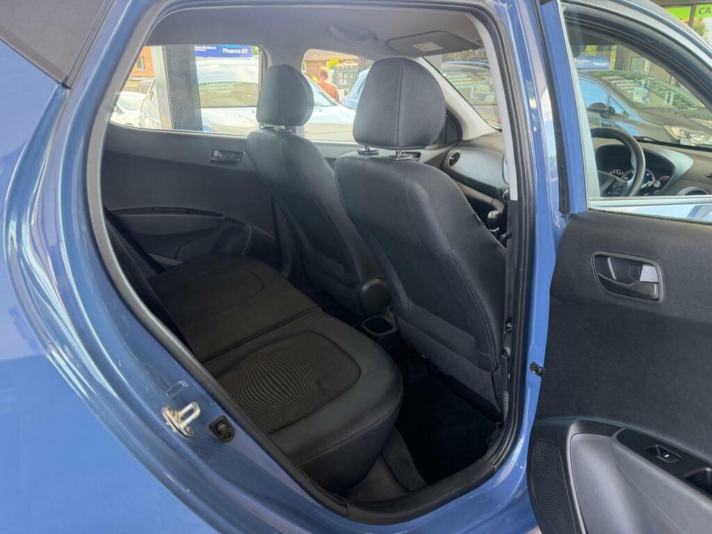 Hyundai I10 1.2L Premium Se White #18