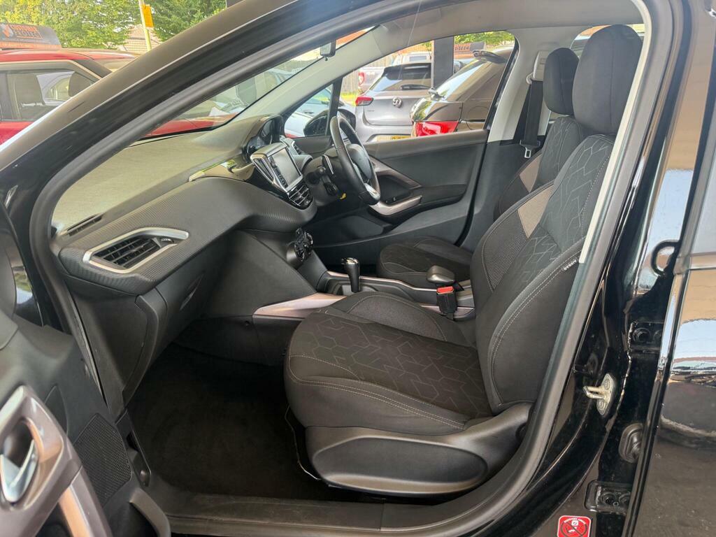 Peugeot 2008 E-hdi Active Grey #17