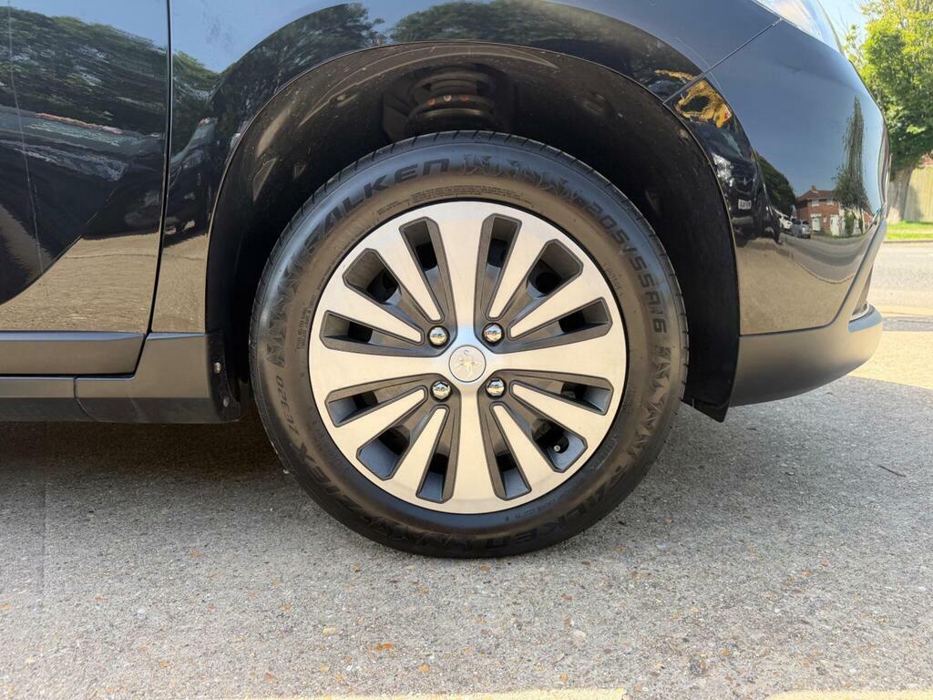 Peugeot 2008 E-hdi Active Grey #26
