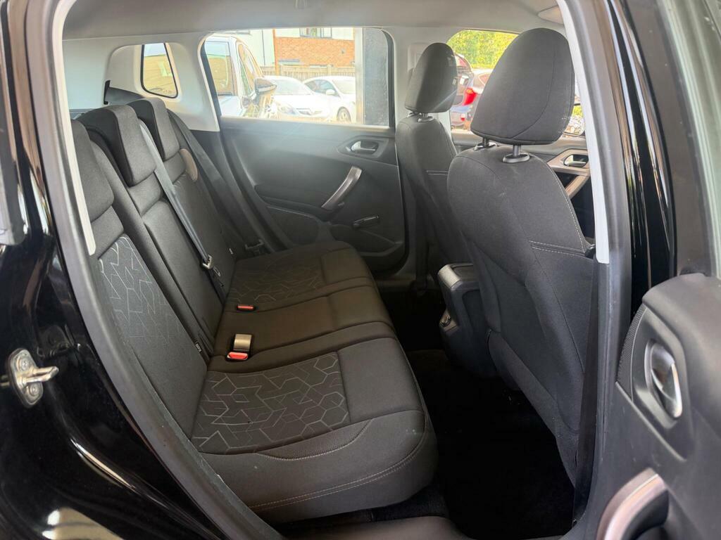 Peugeot 2008 E-hdi Active Grey #21