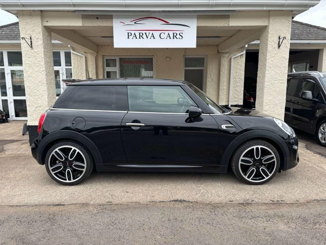 Mini Hatch One 3dr Black