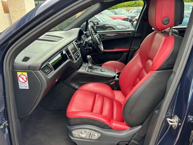 Porsche Macan Pdk White #20