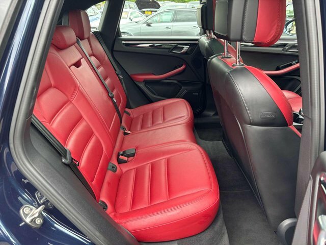 Porsche Macan Pdk White #8