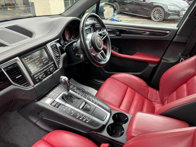 Porsche Macan Macan S D Blue #3