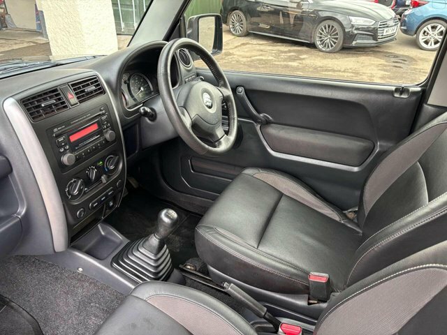 Suzuki Jimny Jimny Sz4 4Wd Black #3