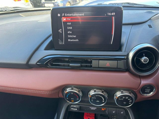 Mazda MX-5 RF Rf 2.0 Skyactiv-g Se-l Nav Convertible White #11