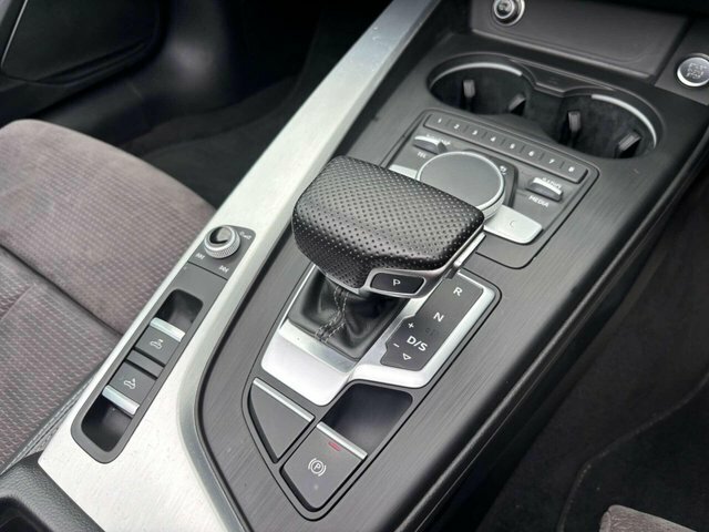 Audi A5 2.0 Tdi S Line Convertible S Tronic Eur White #10