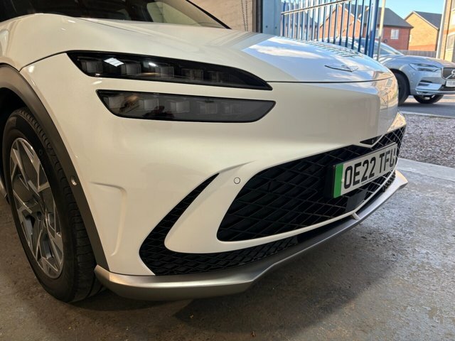 Genesis GV60 77.4Kwh Premium Suv 229 Ps White #4