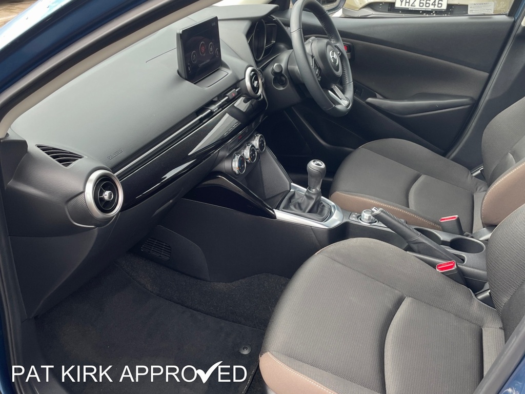 Mazda 2 1.5 Skyactiv G 75 Se-l AVZ5636 Blue #4