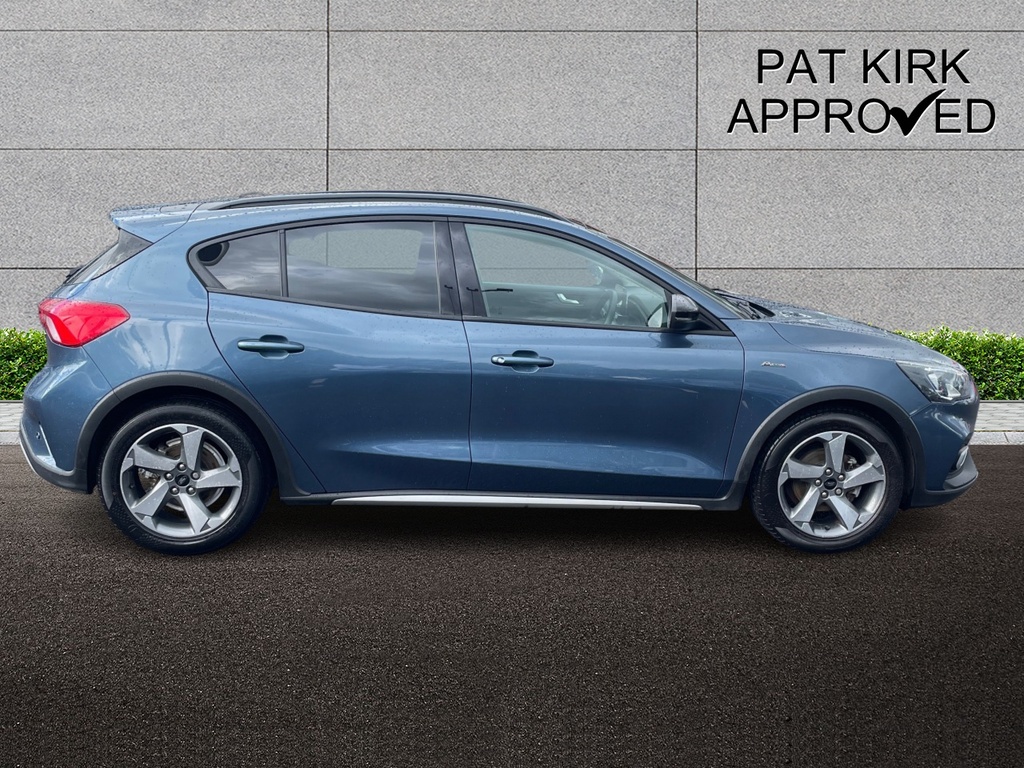 Ford Focus 1.0 Ecoboost Hybrid Mhev 125 Active Edition YHZ2611 Blue #3