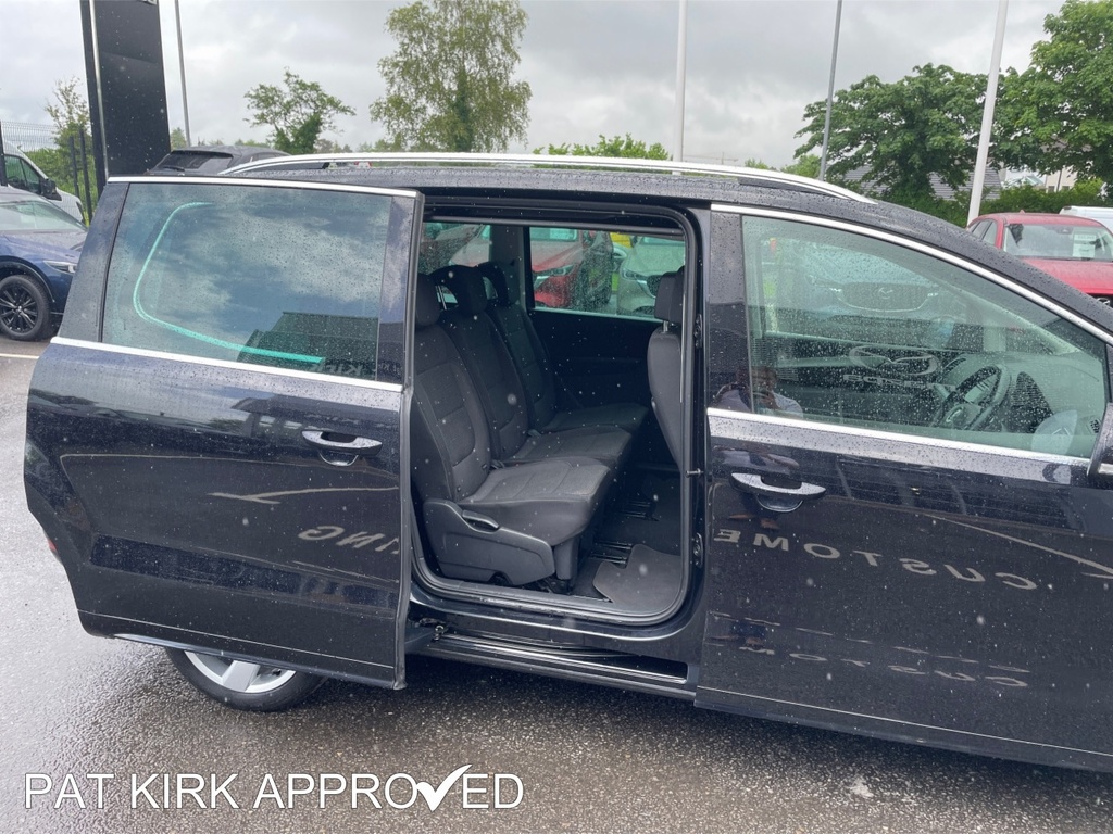 Volkswagen Sharan  Blue #23
