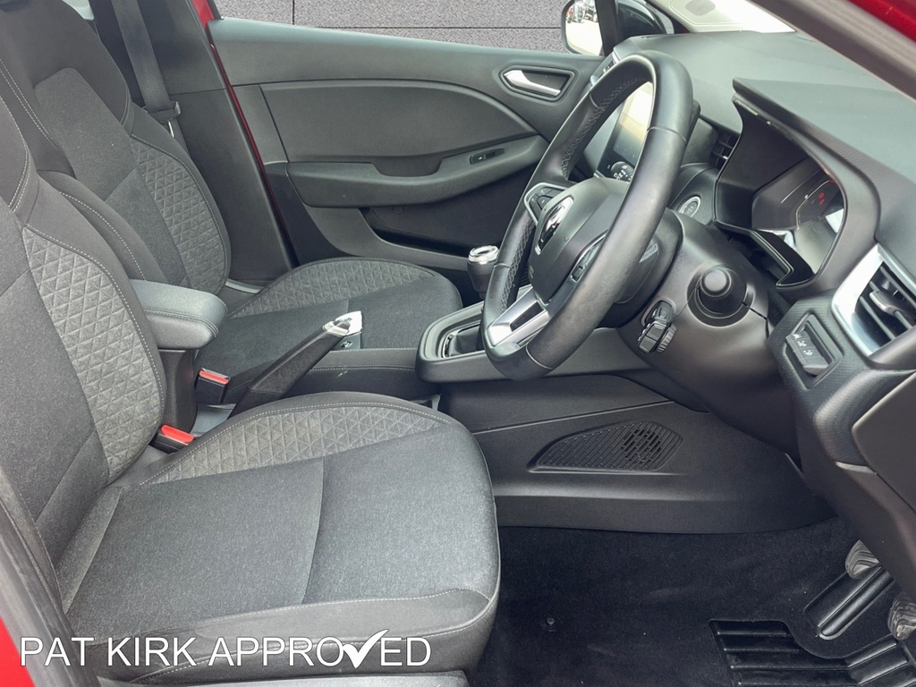 Renault Clio 1.0 Tce 90 Evolution AMZ2944 Red #5