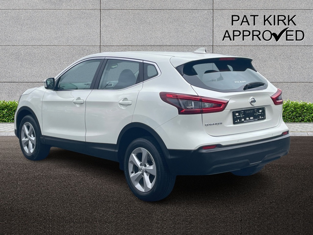 Nissan Qashqai 1.5 Dci 115 Acenta Premium White #2