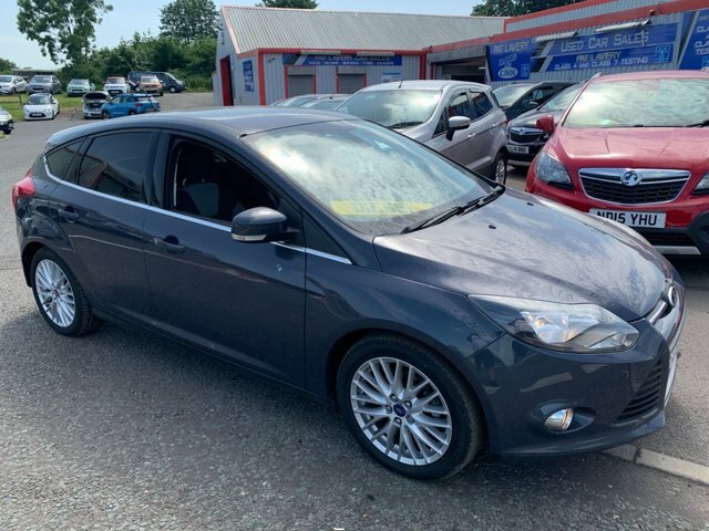 Ford Focus 2014 1.6 Tdci Zetec Navigator Hatchback Grey