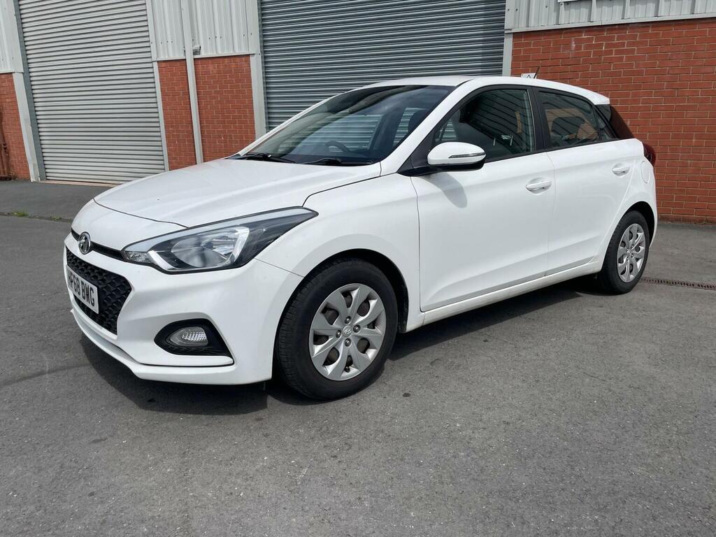 Hyundai I20 1.2 S Connect Euro 6 Ss White #4
