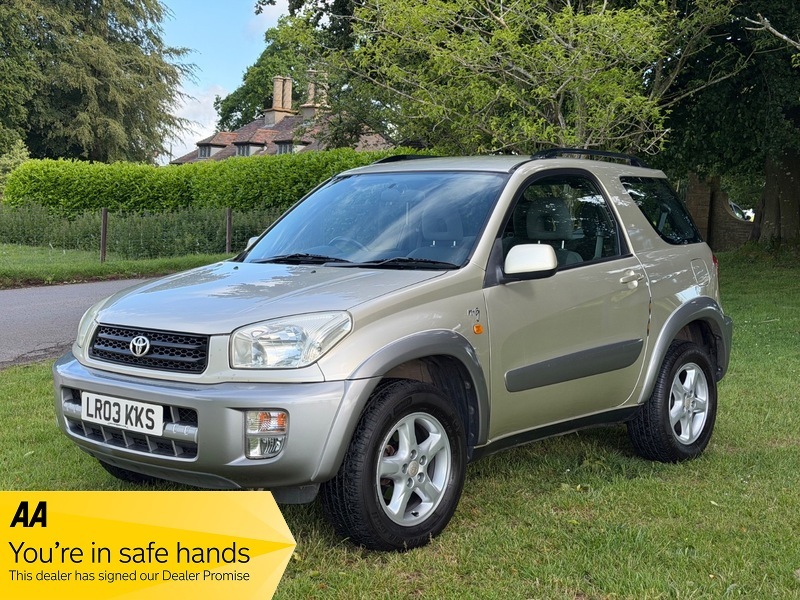 Toyota Rav 4 2.0 Xt4 Silver #1
