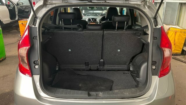 Nissan Note 1.5 Dci Acenta Euro 5 Ss  #9