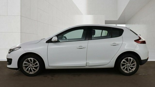 Renault Megane 1.5 Dci Dynamique Nav Hatchback White #6