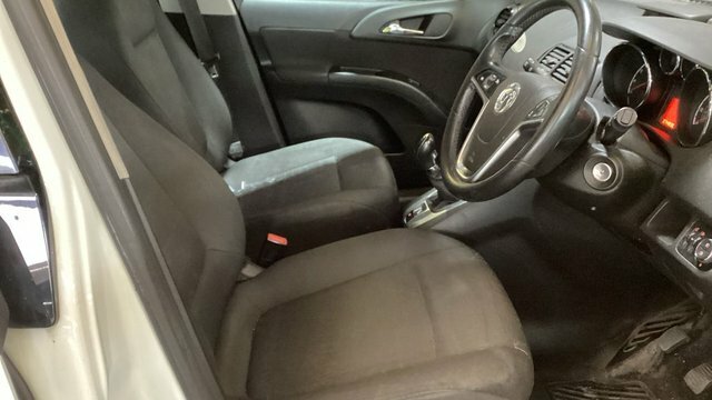 Vauxhall Meriva 1.4T 16V Club Blue #11